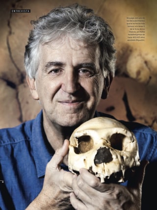 Páginas de la revista con el artículo «Entrevista con Juan Luis Arsuaga. Muy Interesante»